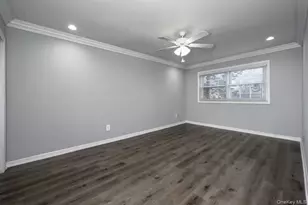 111 College Rd, Selden, NY 11784 - Photo 5