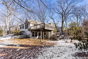 32 Hillside Rd, Stony Brook, NY 11790 - Photo 5