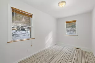 265 Oakland Valley Rd, Cuddebackville, NY 12729 - Photo 9