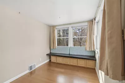 265 Oakland Valley Road, Cuddebackville, NY 12729 - Photo 15