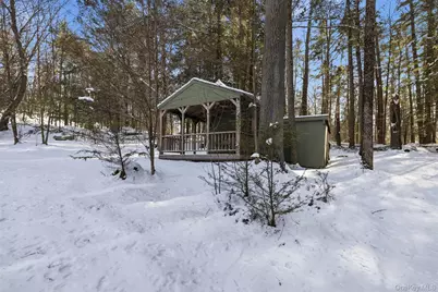 265 Oakland Valley Road, Cuddebackville, NY 12729 - Photo 31