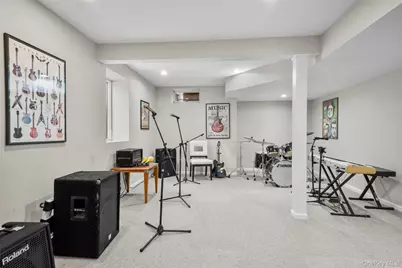 12 Deerfield Lane, Scarsdale, NY 10583 - Photo 31