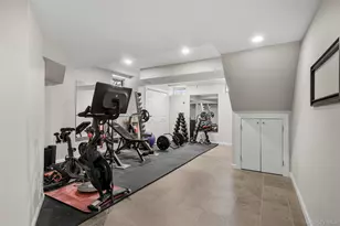 12 Deerfield Ln, Scarsdale, NY 10583 - Photo 29