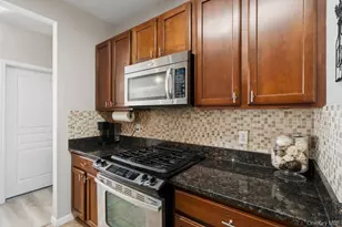 1438 Kirkland Ct, Central Islip, NY 11722 - Photo 5