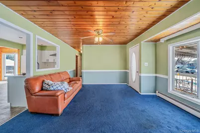 2711 Connecticut Avenue, Medford, NY 11763 - Photo 7