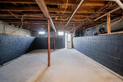 2711 Connecticut Avenue, Medford, NY 11763 - Photo 21