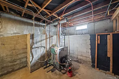 2711 Connecticut Avenue, Medford, NY 11763 - Photo 23