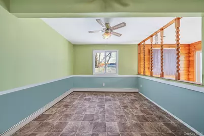 2711 Connecticut Avenue, Medford, NY 11763 - Photo 9