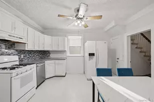 19 W Maple Ave, Suffern, NY 10901 - Photo 9