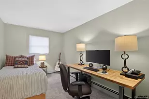 6 Dale Ave, Syosset, NY 11791 - Photo 23