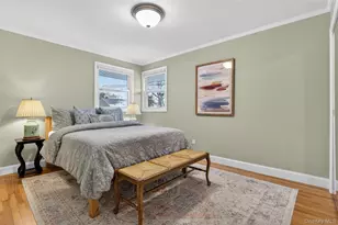 6 Dale Ave, Syosset, NY 11791 - Photo 17