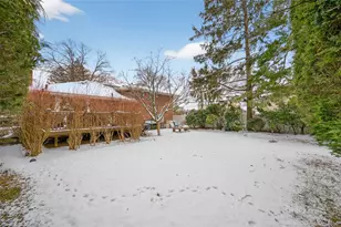 6 Dale Ave, Syosset, NY 11791 - Photo 27