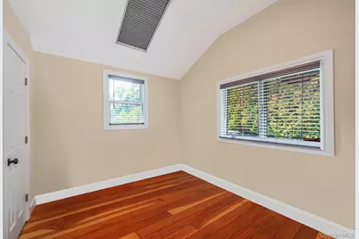 25 Cherry Lane, Wading River, NY 11792 - Photo 17