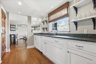 156 Beach 147th St, Neponsit, NY 11694 - Photo 9