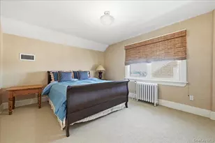 156 Beach 147th St, Neponsit, NY 11694 - Photo 29