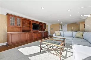 156 Beach 147th St, Neponsit, NY 11694 - Photo 27