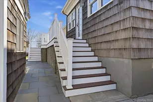 156 Beach 147th St, Neponsit, NY 11694 - Photo 37