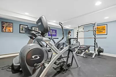 156 Beach 147th Street, Neponsit, NY 11694 - Photo 35