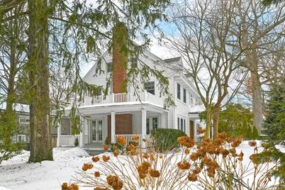 198 Warner Avenue, Roslyn Heights, NY 11577 - Photo 3