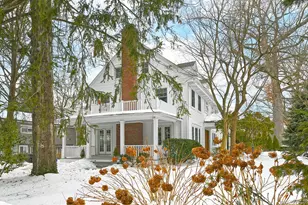 198 Warner Ave, Roslyn Heights, NY 11577 - Photo 3