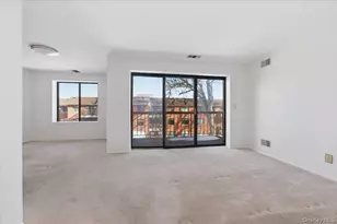 99 S Park Ave, Rockville Centre, NY 11570 - Photo 3