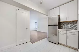 3925 51st Ave, Woodside, NY 11377 - Photo 5