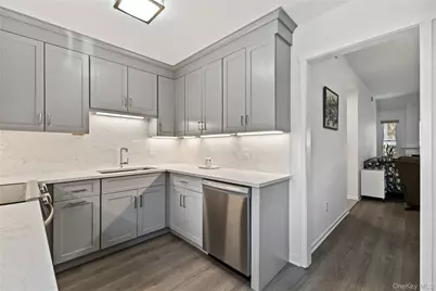 40 Heritage Hills #A, Somers, NY 10589 - Photo 5