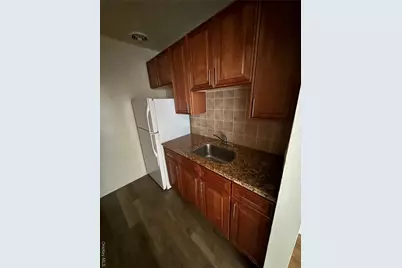 190 First Street #5E, Mineola, NY 11501 - Photo 5