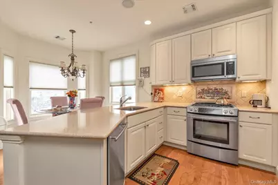568 Pacing Way #568, Westbury, NY 11590 - Photo 1