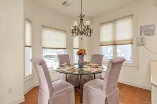 568 Pacing Way, Westbury, NY 11590 - Photo 5