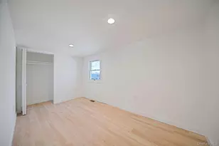 27 Atlantic Dr, Sound Beach, NY 11789 - Photo 17