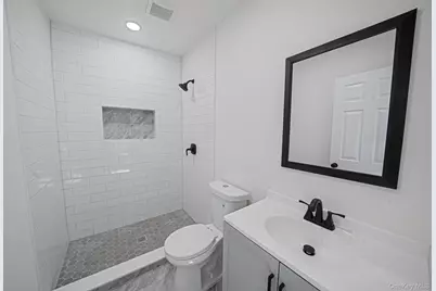 27 Atlantic Drive, Sound Beach, NY 11789 - Photo 15