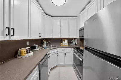 1170 Ocean Parkway #5D, Brooklyn, NY 11230 - Photo 23