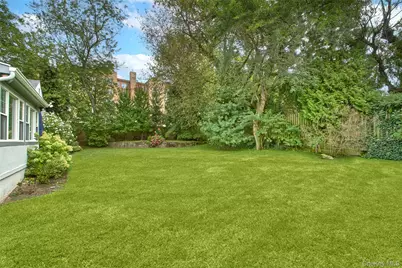 520 Bleeker Avenue, Mamaroneck, NY 10543 - Photo 5