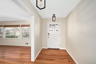 520 Bleeker Ave, Mamaroneck, NY 10543 - Photo 11