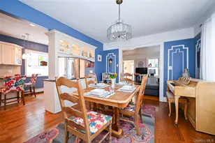 219 Floral Blvd, Floral Park, NY 11001 - Photo 7