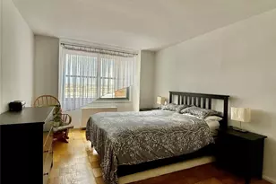 61-20 Grand Central Pkwy, Forest Hills, NY 11375 - Photo 23