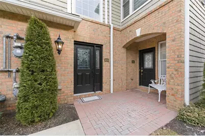 428 Trotting Lane #428, Westbury, NY 11590 - Photo 3