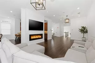 428 Trotting Ln, Westbury, NY 11590 - Photo 9