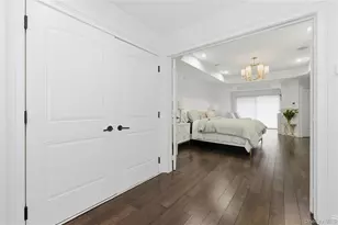 428 Trotting Ln, Westbury, NY 11590 - Photo 23