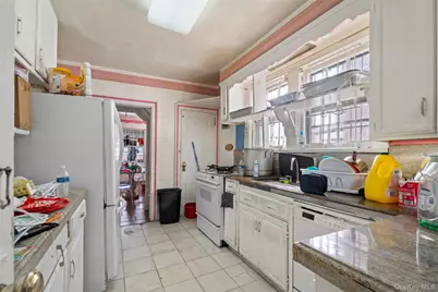 871 Linden Boulevard, Brooklyn, NY 11203 - Photo 9