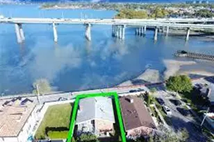 10-54 Utopia Pkwy, Whitestone, NY 11357 - Photo 1