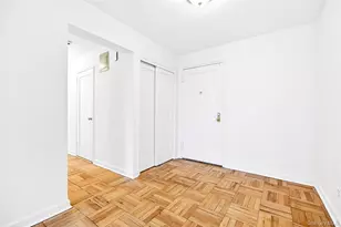 2244 Bronx Pk E, Bronx, NY 10467 - Photo 9