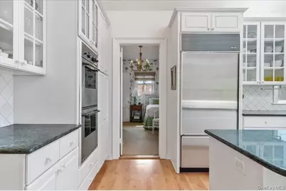 100 Ocean Avenue, Lawrence, NY 11559 - Photo 17