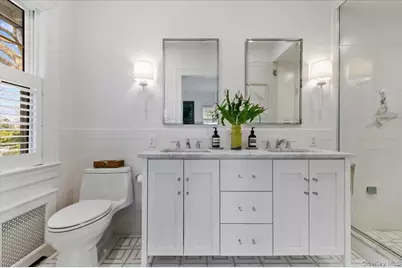 100 Ocean Avenue, Lawrence, NY 11559 - Photo 25