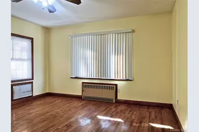 47-05 Utopia Parkway, Flushing, NY 11358 - Photo 9