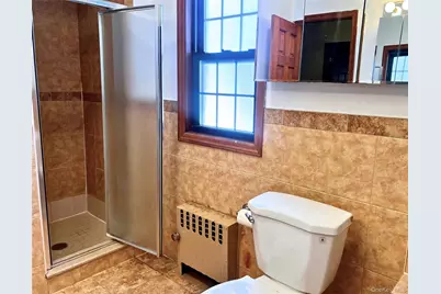 47-05 Utopia Parkway, Flushing, NY 11358 - Photo 13