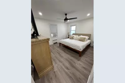 34 Smith Street, Glen Cove, NY 11542 - Photo 7