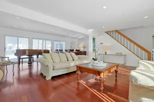 32 Lambert Ln, New Rochelle, NY 10804 - Photo 3