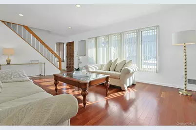 32 Lambert Lane, New Rochelle, NY 10804 - Photo 5